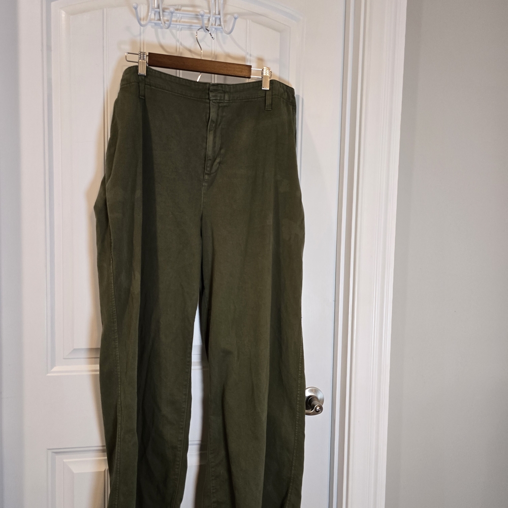 GAP Womens Army Green Chinos